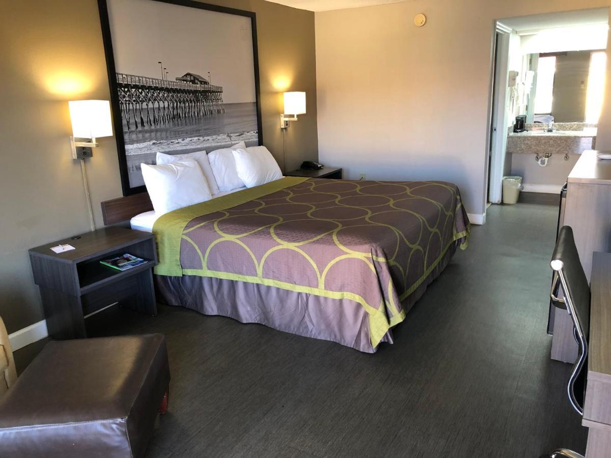 Hotel Super 8 By Wyndham Orangeburg Near I-26 Esterno foto